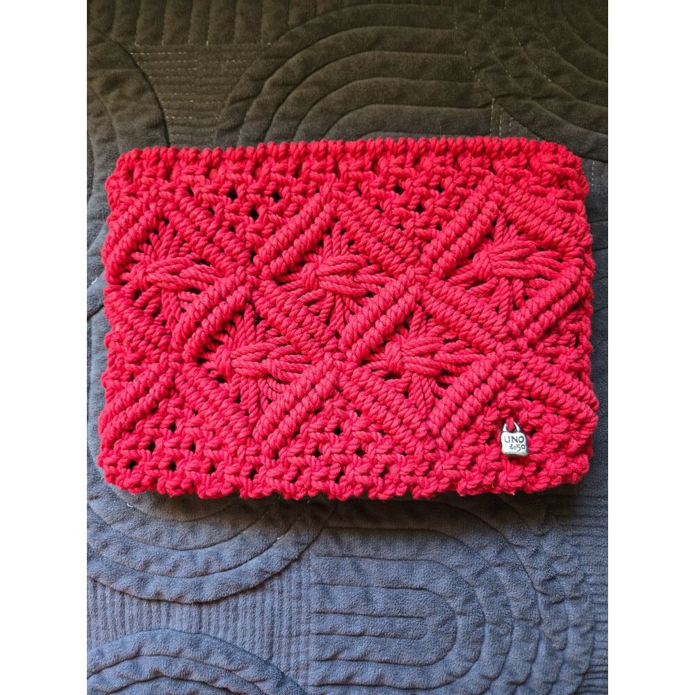 Uno de 50 Red Crochet Zipper Bag Cotton Limited Edition